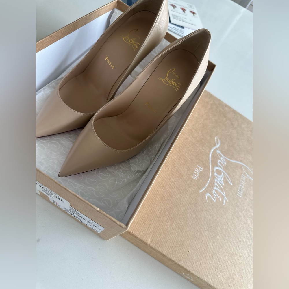 Christian Louboutin Beige Kate 100